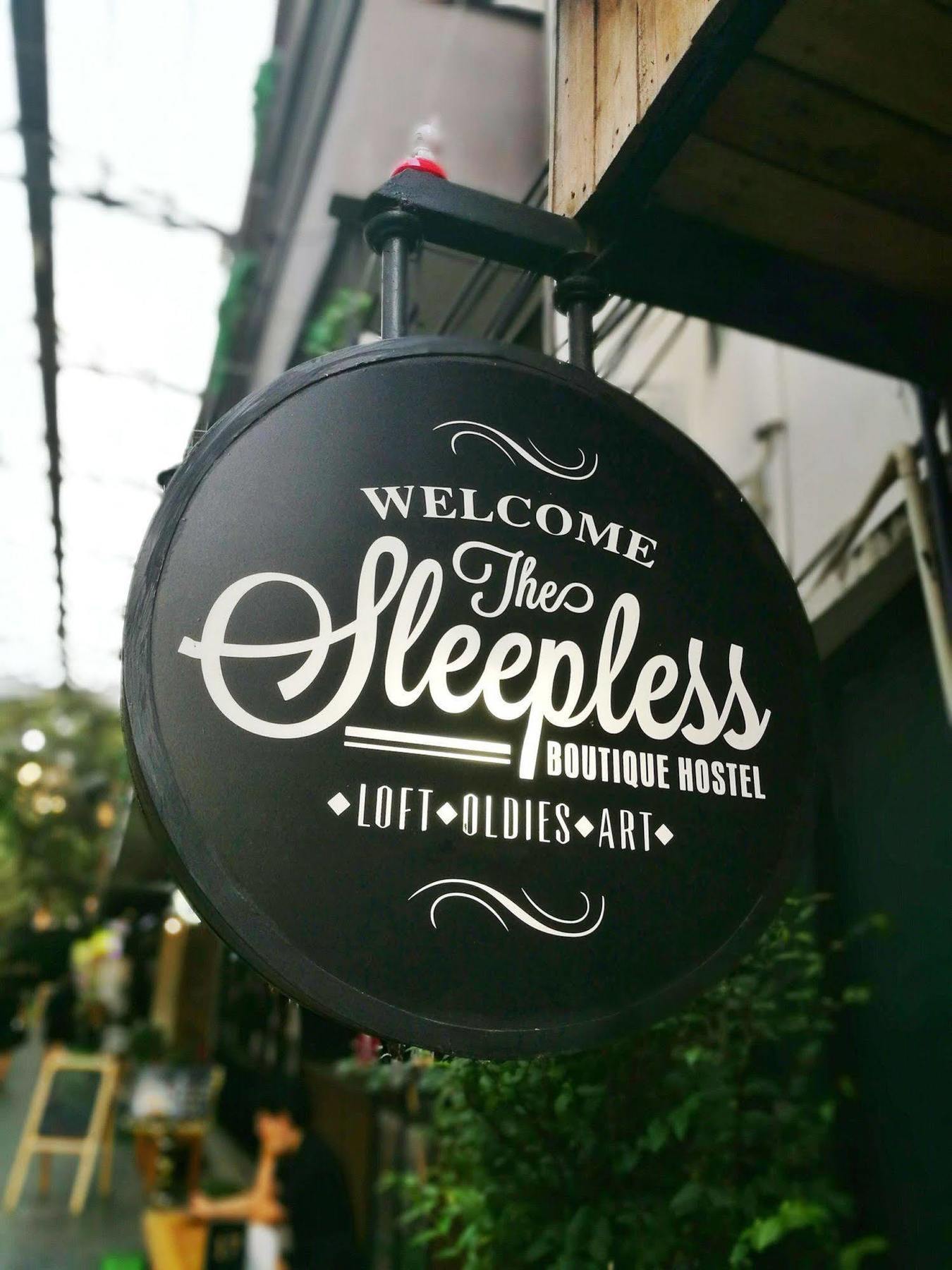 The Sleepless Boutique Hostel Μπανγκόκ Εξωτερικό φωτογραφία